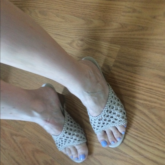 Sandals - Picture 4 of 8